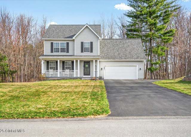 Property at 908 Macarthur Dr, Ballston Spa, NY 12020, 4 beds, 2.5 baths