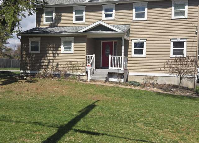 Property at 51 Kallen Ave, Schenectady, NY 12304, 4 beds, 2.5 baths