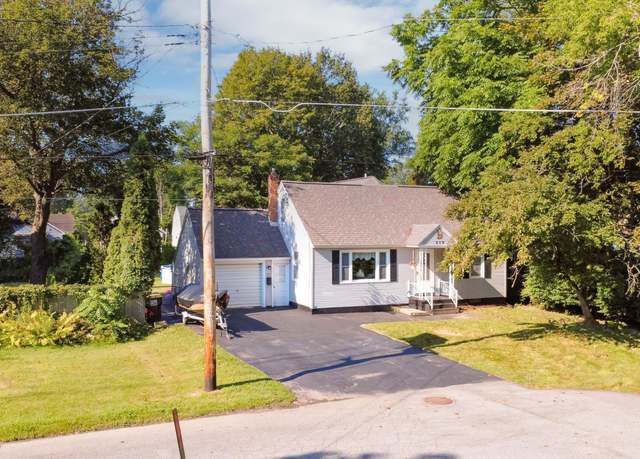 Property at 519 Charles St, Glenville, NY 12302, 6 beds, 2.5 baths