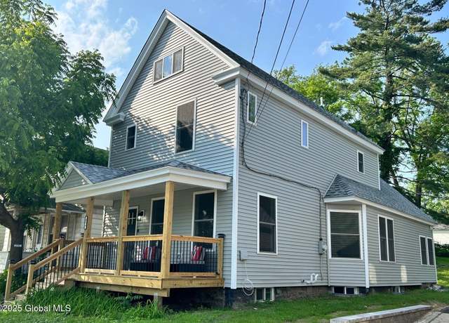 Property at 354 Mohawk Ave, Scotia, NY 12302, 4 beds, 2.5 baths