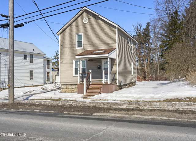 Property at 177 E State St, Johnstown, NY 12095, 2 beds, 1 bath