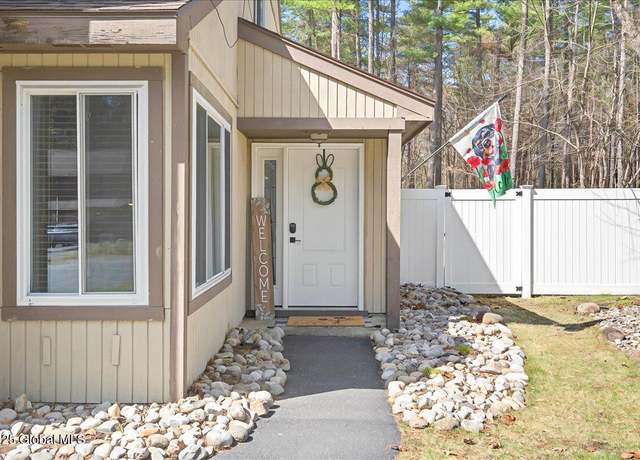 Property at 57 Snowberry Rd, Malta, NY 12020, 2 beds, 1.5 baths