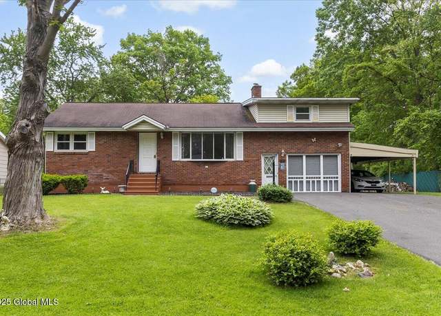 Property at 181 Garden St, Schenectady, NY 12306, 3 beds, 2 baths