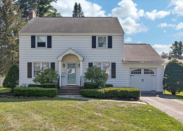 Property at 505 Glen Ave, Glenville, NY 12302, 3 beds, 1.5 baths