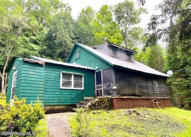 Property at 164 Roaring Branch Rd, Stony Creek, NY 12878, 3 beds, 1 bath