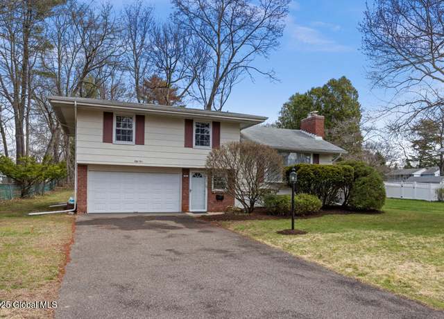 Property at 55 Montrose Dr, Delmar, NY 12054, 3 beds, 2.5 baths