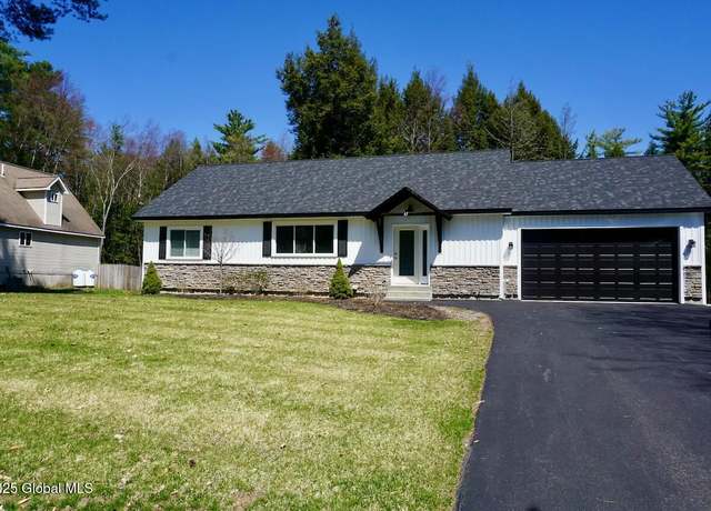 Property at 47 Locust Ridge Dr, Corinth, NY 12822, 4 beds, 3 baths
