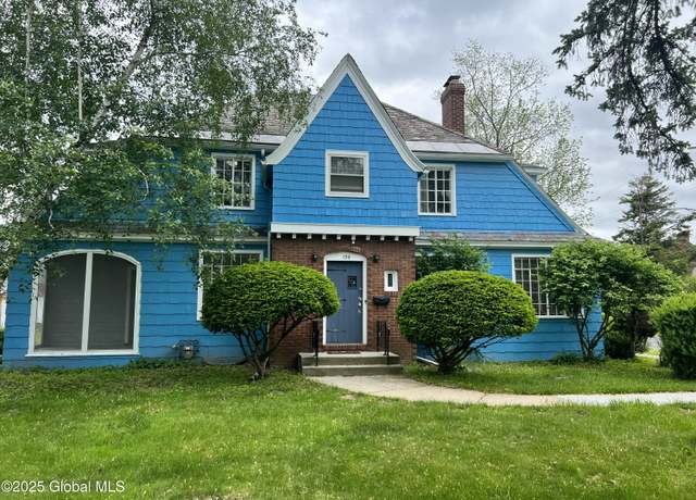 Property at 194 S Main Ave, Albany, NY 12208, 4 beds, 1.5 baths