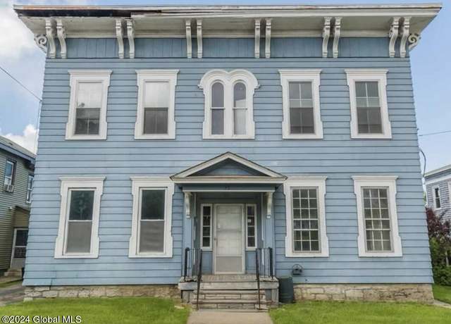 Property at 75 E Main St, Johnstown, NY 12095, 6 beds, 1.5 baths
