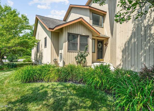 Property at 184 Harvard Rd, Watervliet, NY 12189, 2 beds, 2 baths