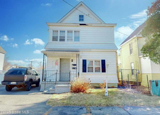 Property at 1071-1073 Cutler St, Schenectady, NY 12303, 5 beds, 2 baths