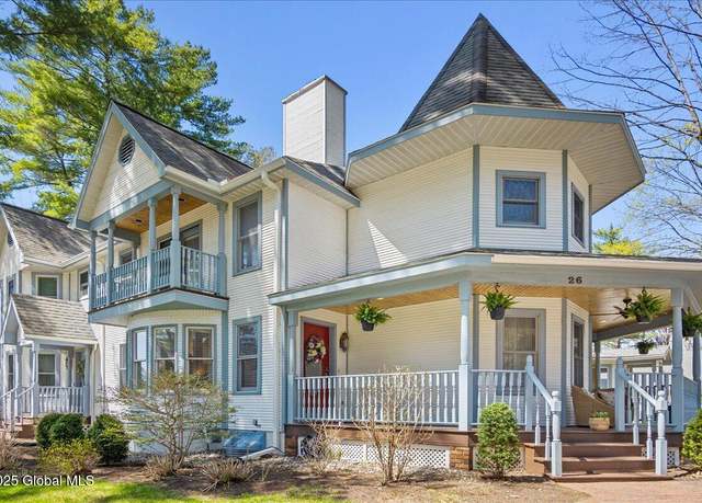Property at 26 Vallera Rd, Saratoga Springs, NY 12866, 2 beds, 2.5 baths