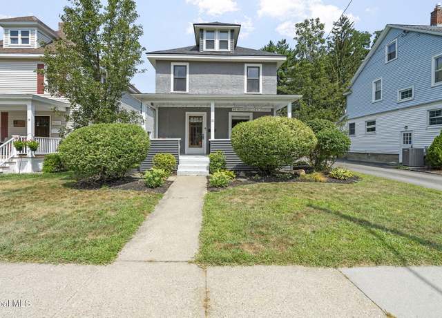 Property at 11 Washington Rd, Scotia, NY 12302, 3 beds, 1.5 baths