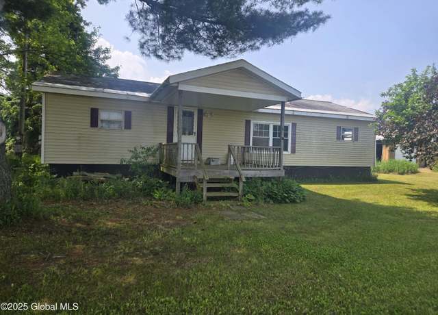 Property at 1056 Carlisle Rd, Canajoharie, NY 13317, 4 beds, 1.5 baths