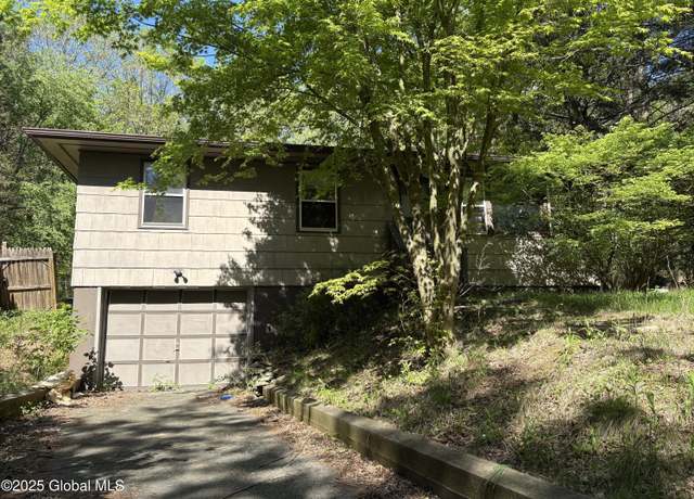 Property at 118 Meadow Ln, Cairo, NY 12413, 2 beds, 1 bath