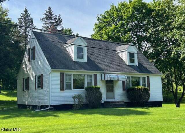 Property at 142 Sharpe Rd, Wynantskill, NY 12198, 2 beds, 1 bath