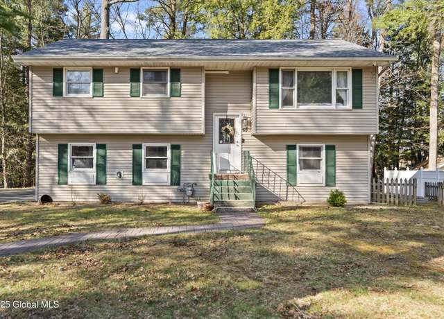 Property at 69 Wineberry Ln, Ballston Spa, NY 12020, 3 beds, 1.5 baths