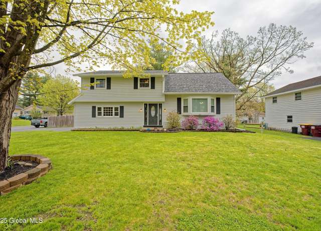 Property at 20 Limerick Ln, Ballston Spa, NY 12020, 4 beds, 1.5 baths