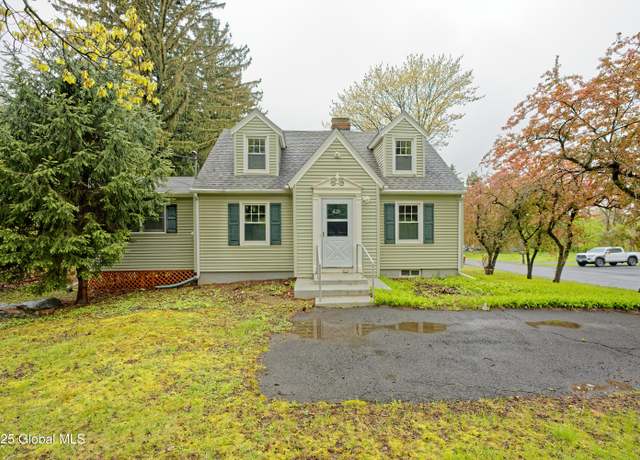 Property at 426 N Greenbush Rd, Rensselaer, NY 12144, 3 beds, 1.5 baths