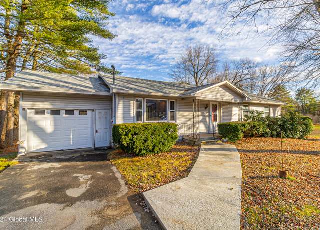 Property at 378 Gansevoort Rd, Fort Edward, NY 12828, 3 beds, 1.5 baths