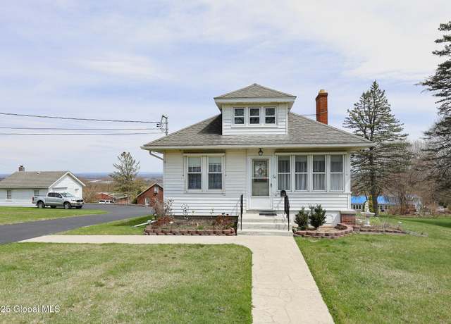 Property at 56 Mcculloch Ave, Ravena, NY 12143, 2 beds, 1.5 baths