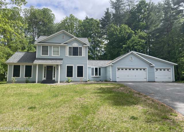 Property at 8 Iris Ave, South Glens Falls, NY 12803, 4 beds, 3 baths