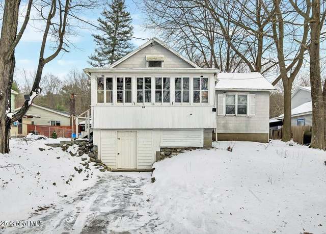 Property at 84 Lake Shore Circle Dr, Nassau, NY 12123, 2 beds, 1 bath