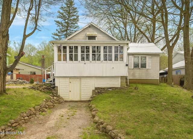 Property at 84 Lake Shore Circle Dr, Nassau, NY 12123, 2 beds, 1 bath