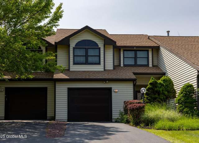 Property at 25 Surrey Hill Dr, Latham, NY 12110, 2 beds, 1.5 baths