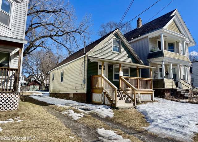 Property at 819 Davis Ter, Schenectady, NY 12303, 2 beds, 1 bath
