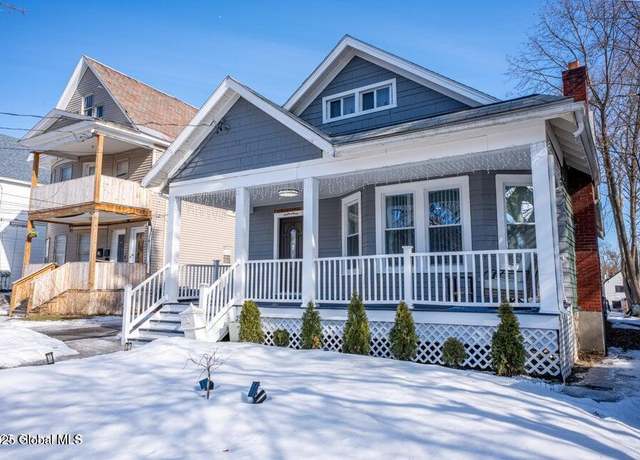Property at 818 Bedford Rd, Schenectady, NY 12308, 5 beds, 2 baths