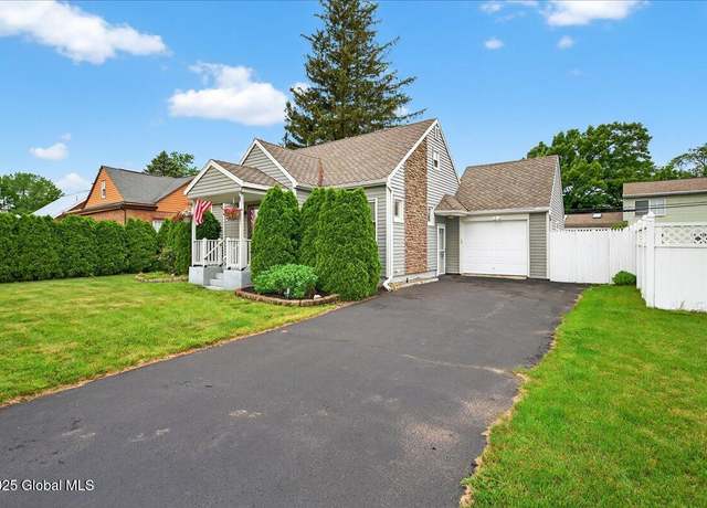 Property at 14 Grounds Pl, Albany, NY 12205, 3 beds, 1 bath