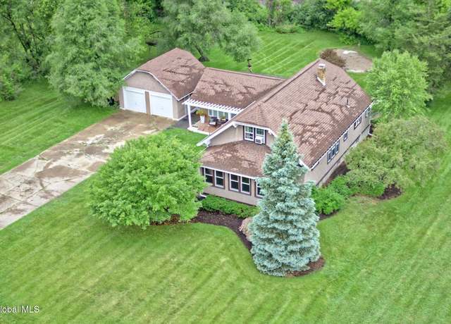 Property at 1414 Vley Rd, Schenectady, NY 12302, 5 beds, 2 baths