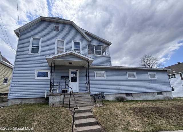Property at 42 Walnut St, Gloversville, NY 12078, 6 beds, 2 baths