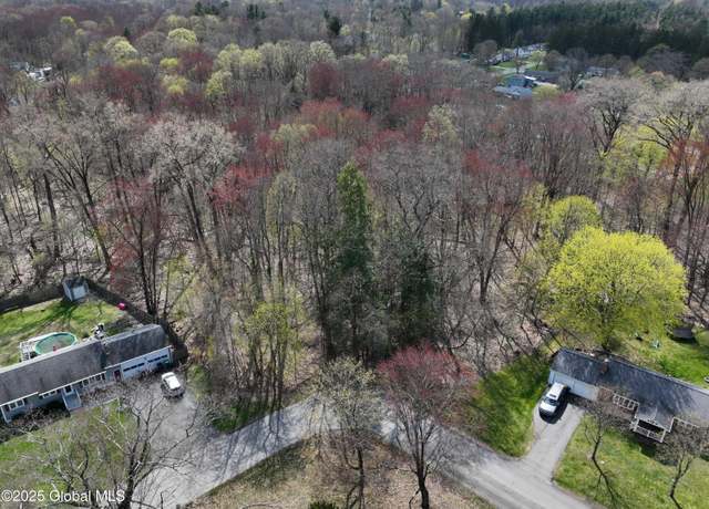 Property at L23 Mayfair Dr, Glenville, NY 12302