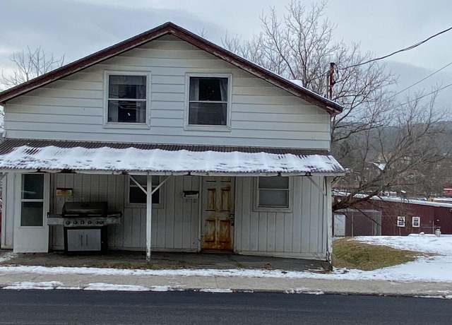Property at 32 Williams St, Whitehall, NY 12887, 4 beds, 2 baths