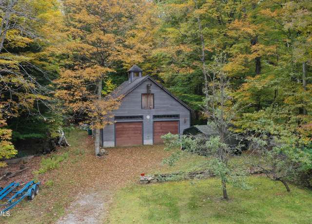 Property at 2023B Lands End Rd, Huletts Landing, NY 12887