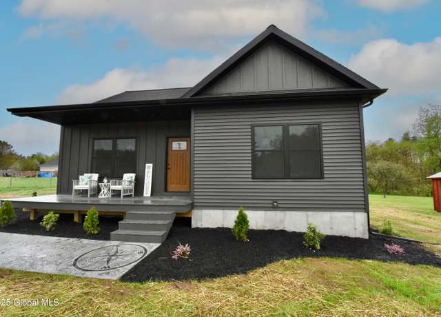 Property at 4567 Rt 9N, Corinth, NY 12822, 3 beds, 2 baths