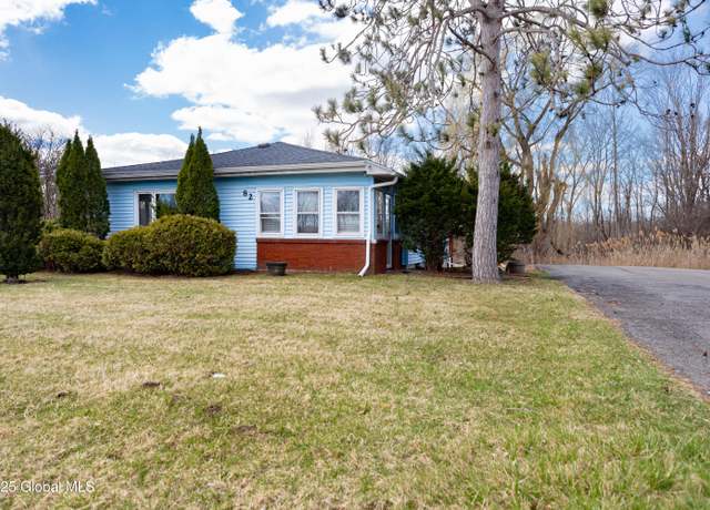 Property at 82 Creble Rd, Selkirk, NY 12158, 2 beds, 1 bath