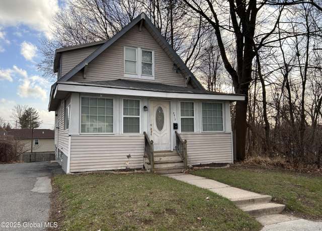 Property at 2012 State St St, Schenectady, NY 12304, 3 beds, 2 baths