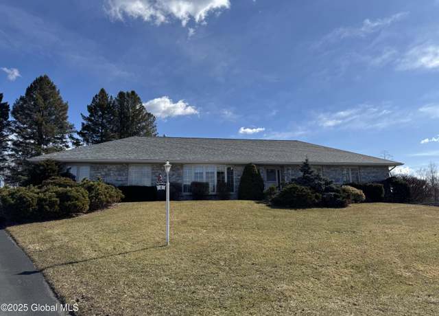 Property at 4 Buttercup Ct, Waterford, NY 12188, 3 beds, 3 baths