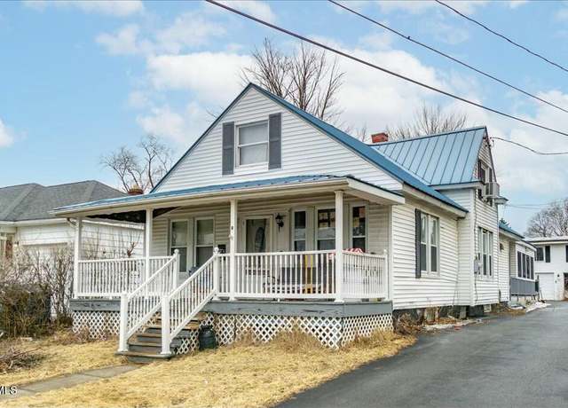 Property at 9 Arlington Rd, Cohoes, NY 12047, 2 beds, 2 baths