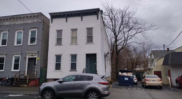 Photo of 148 Quail St, Albany, NY 12206