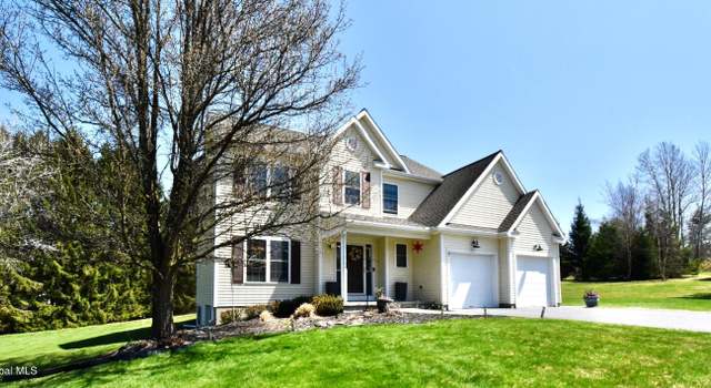Photo of 2 Rebecca Dr, Middle Grove, NY 12850