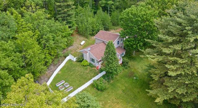 Photo of 59 Fox Way, Petersburg, NY 12138