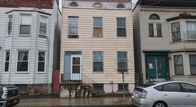 Photo of 449 1st St, Albany, NY 12206