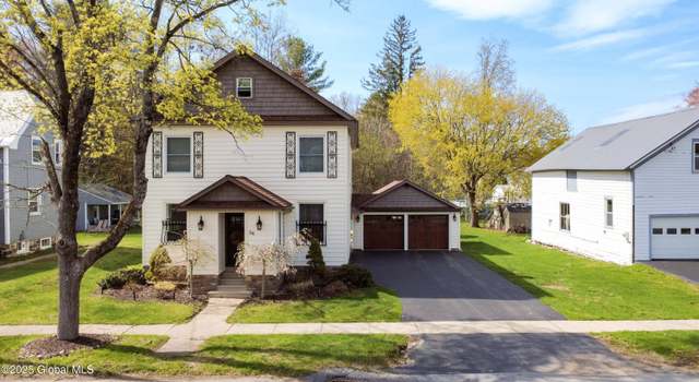 Photo of 34 School St, Broadalbin, NY 12025