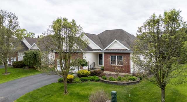 Photo of 5 Conway Cir, Colonie, NY 12211