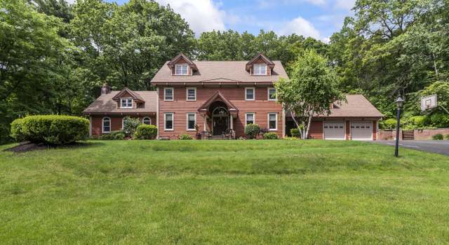 Photo of 2528 Fawn Rdg, Castleton On Hudson, NY 12033