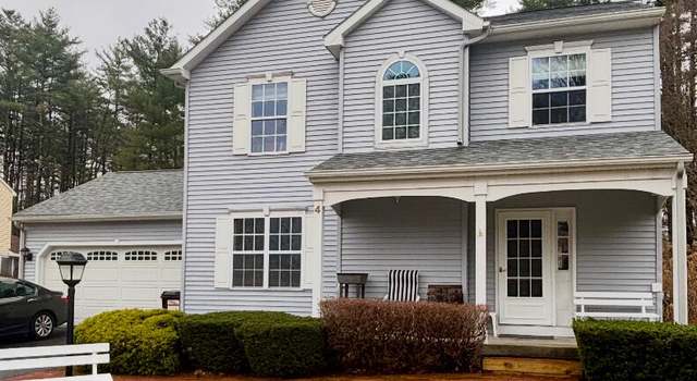 Photo of 4 Chapman Ct, Queensbury, NY 12804